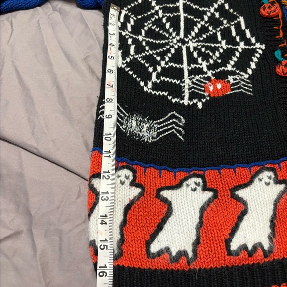 Vinatge Halloween Cardigan Sweater Ghost Pumpkin Witch Spider Web Button Up - Picture 11 of 11